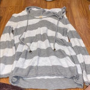 Lightweight hooded sweater